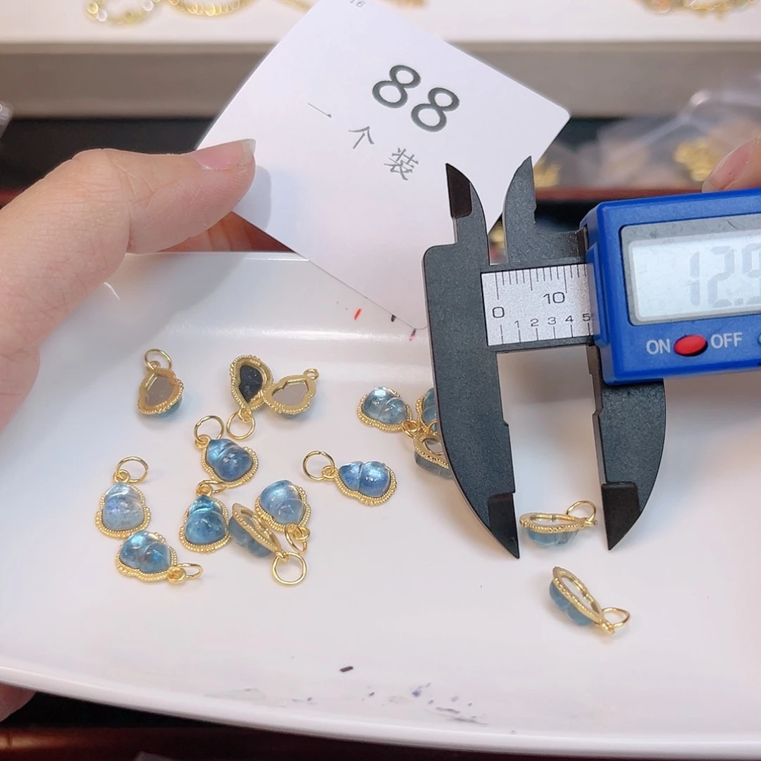 海蓝宝石颈饰银S925镀金镶嵌15