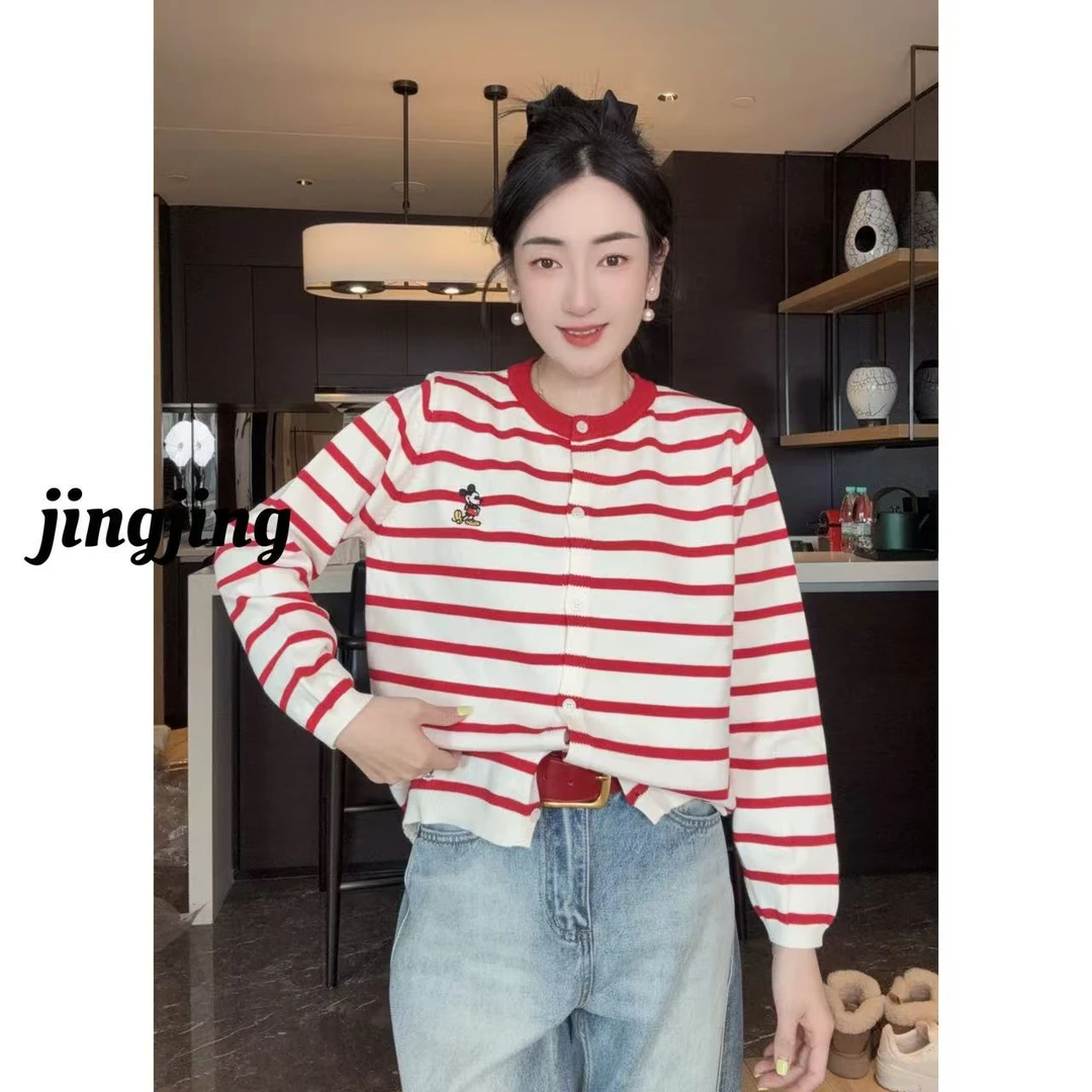 冬季新款休闲百搭横条红色针织开衫（9977）