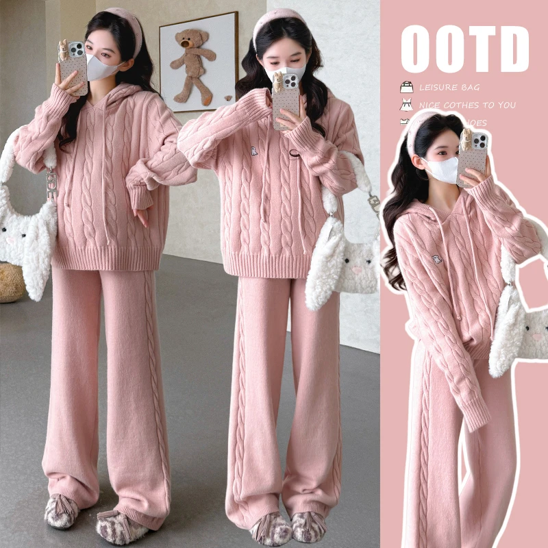 时髦孕妇装新款2025秋冬洋气麻花设计感加厚毛衣上衣加阔腿裤套装