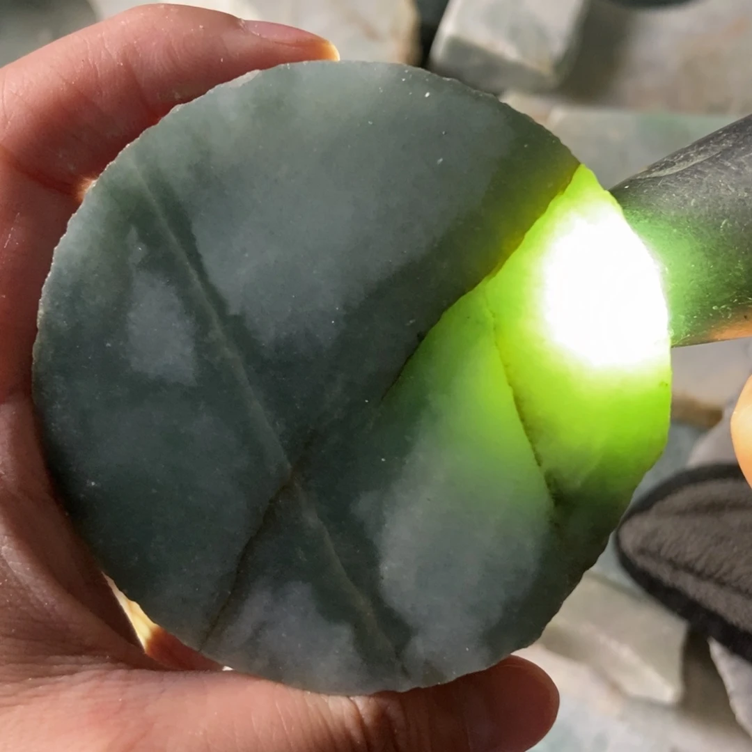 未镶嵌挂件翡翠天然翡翠