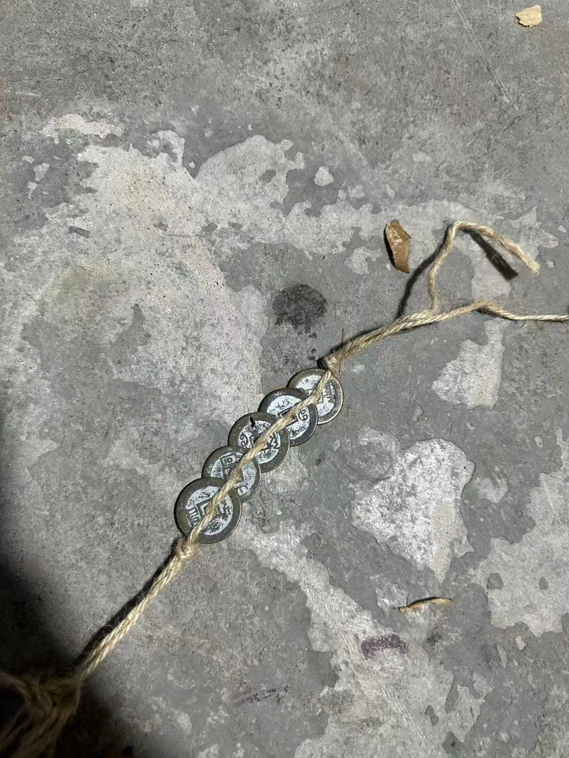 精品摆件一串钱摆件