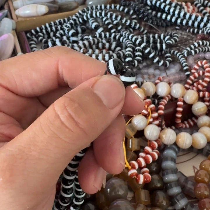 塔***室合金玛瑙/玉髓珠宝奇石