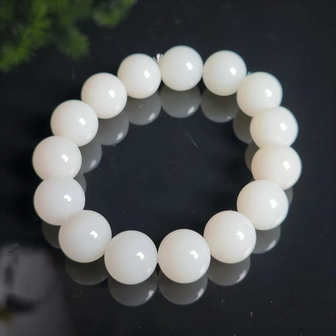 lot6594 手串 和田玉白玉 14mm*15颗 62.4g