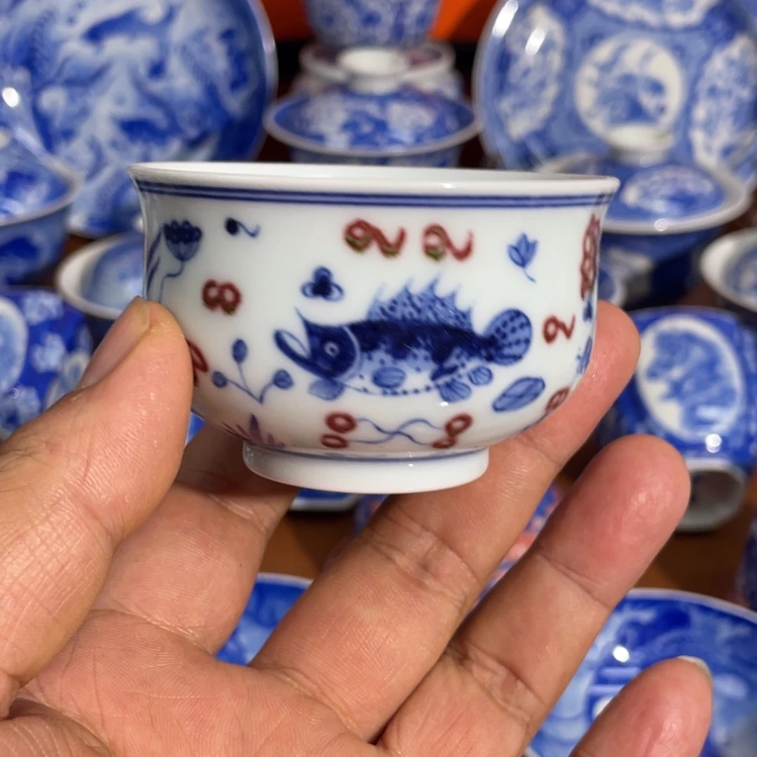 青花釉里红 鱼藻纹 炉式杯