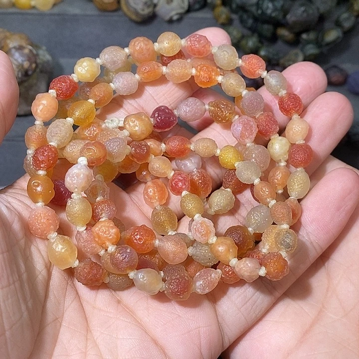 未镶嵌玛瑙/玉髓珠宝奇石金*花