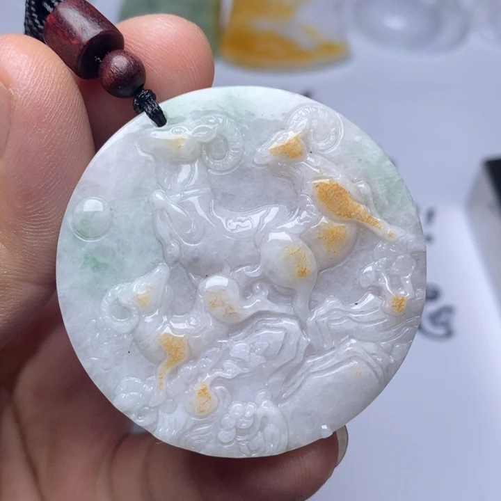 颈饰未镶嵌翡翠翡翠