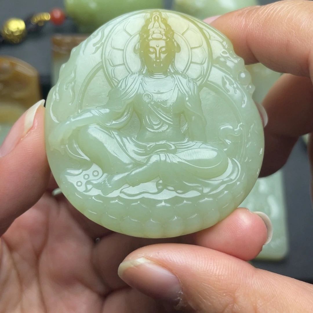 和田玉（糖玉）未镶嵌颈饰