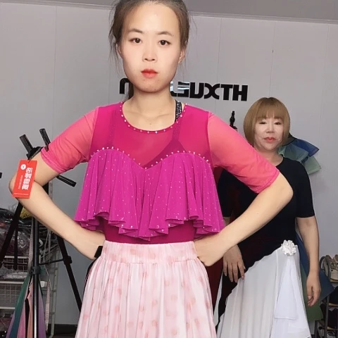 XL。