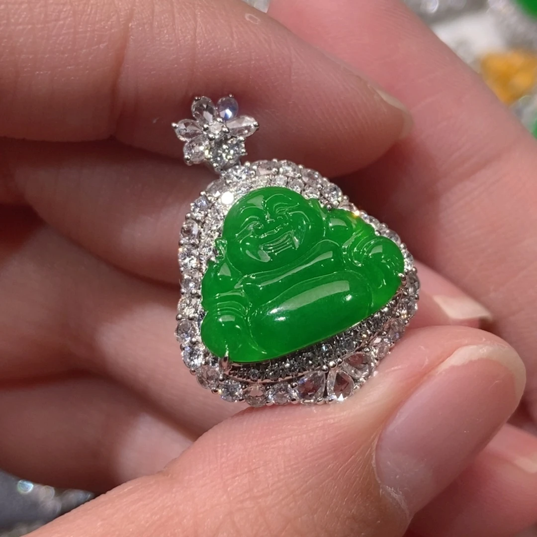 翡翠18K金镶嵌颈饰天然缅甸A货翡翠