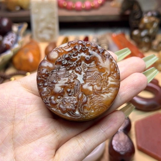 蛇纹石玉未镶嵌颈饰
