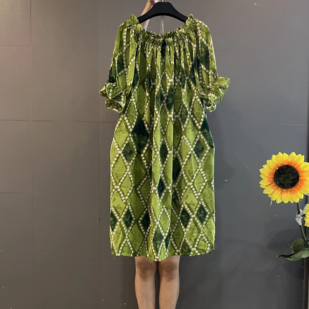 时尚简约慵懒风洋气印花宽松遮肚显瘦大码连衣裙