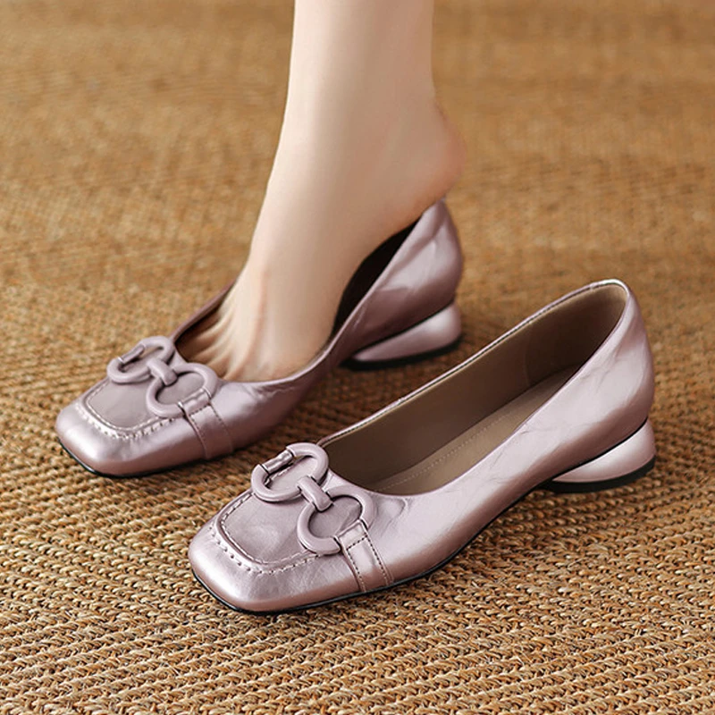 真皮金属扣小众鞋子淑女玛丽珍方头浅口单鞋女舒适百搭裙子专用鞋