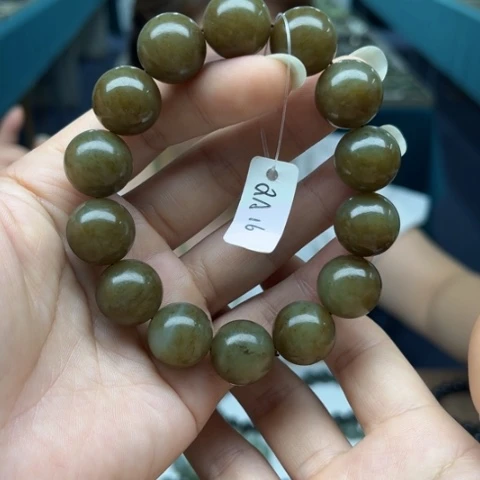 未镶嵌手串和田玉B16