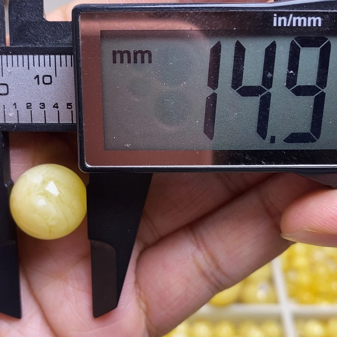 裸石琥珀未镶嵌蜜蜡圆珠