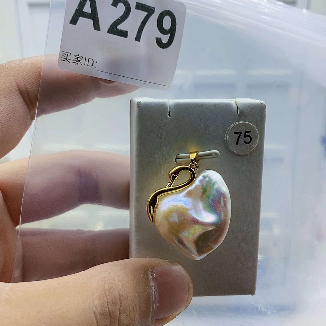 合金淡水珍珠颈饰