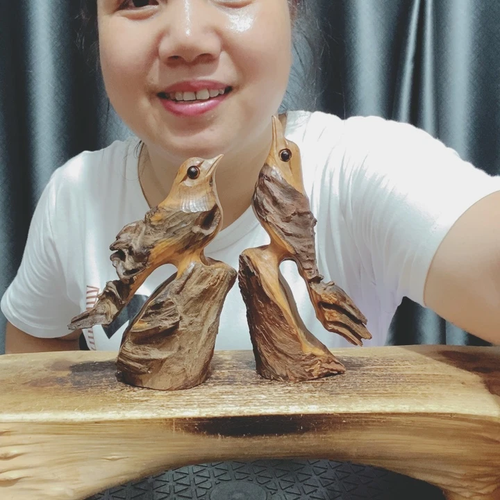 侯*福百年树的设计风格