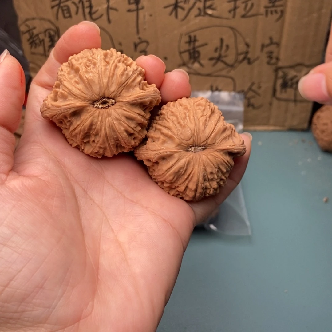 杨***顺吊坠文玩核桃泥鳅45