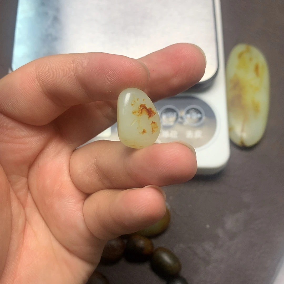 和田玉（糖玉）未镶嵌挂件
