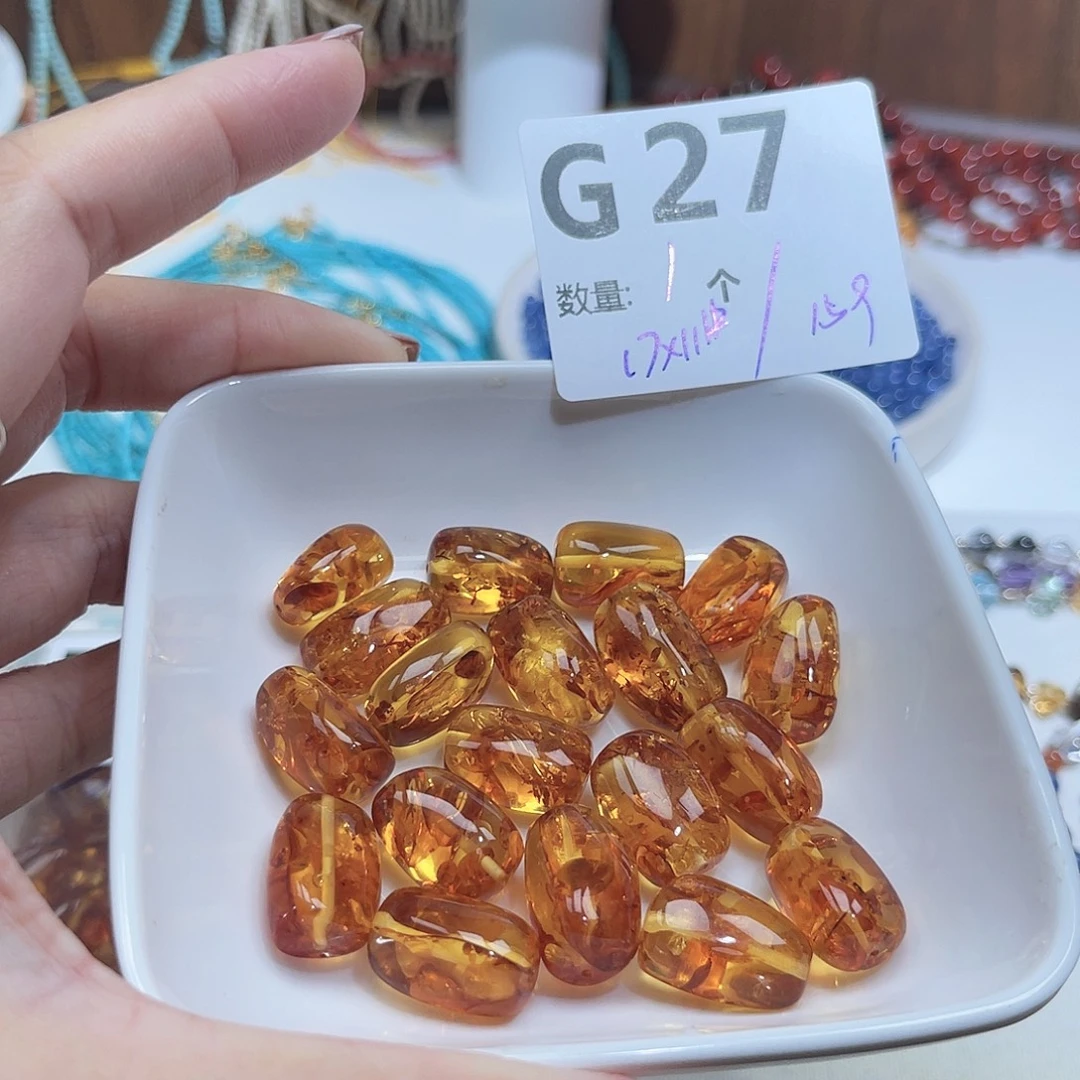 手链琥珀未镶嵌F27。