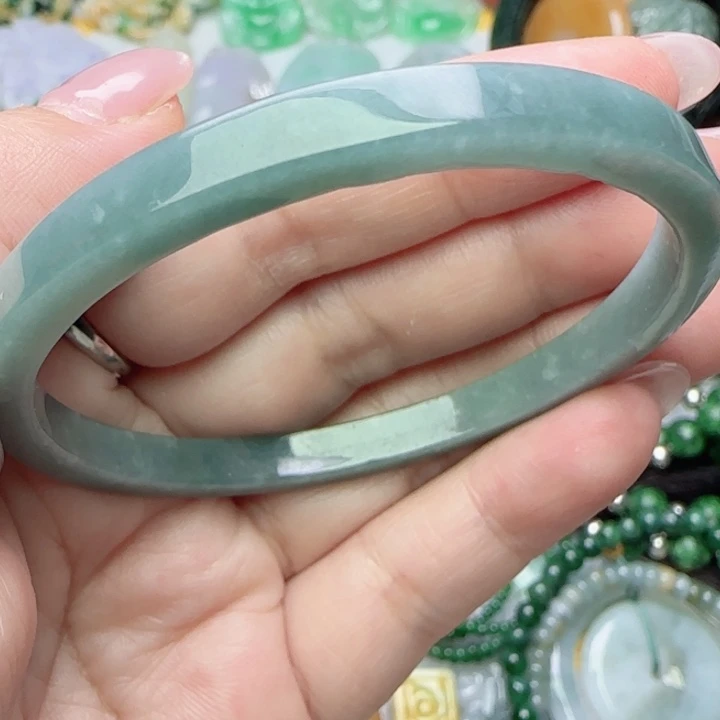 翡翠未镶嵌手镯天然翡翠A货60