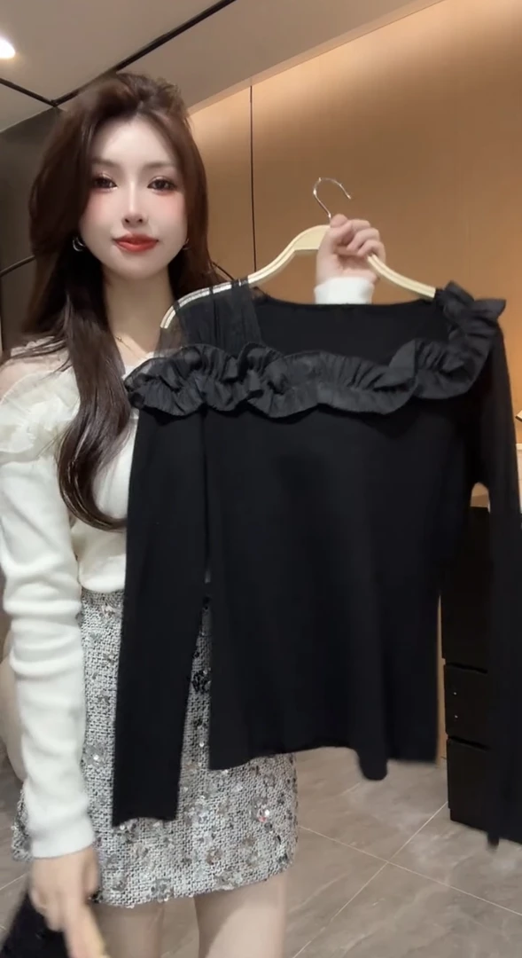 欧货 2025秋女针织衫时尚设计感斜肩蕾丝花边拼接长袖显瘦T恤上衣