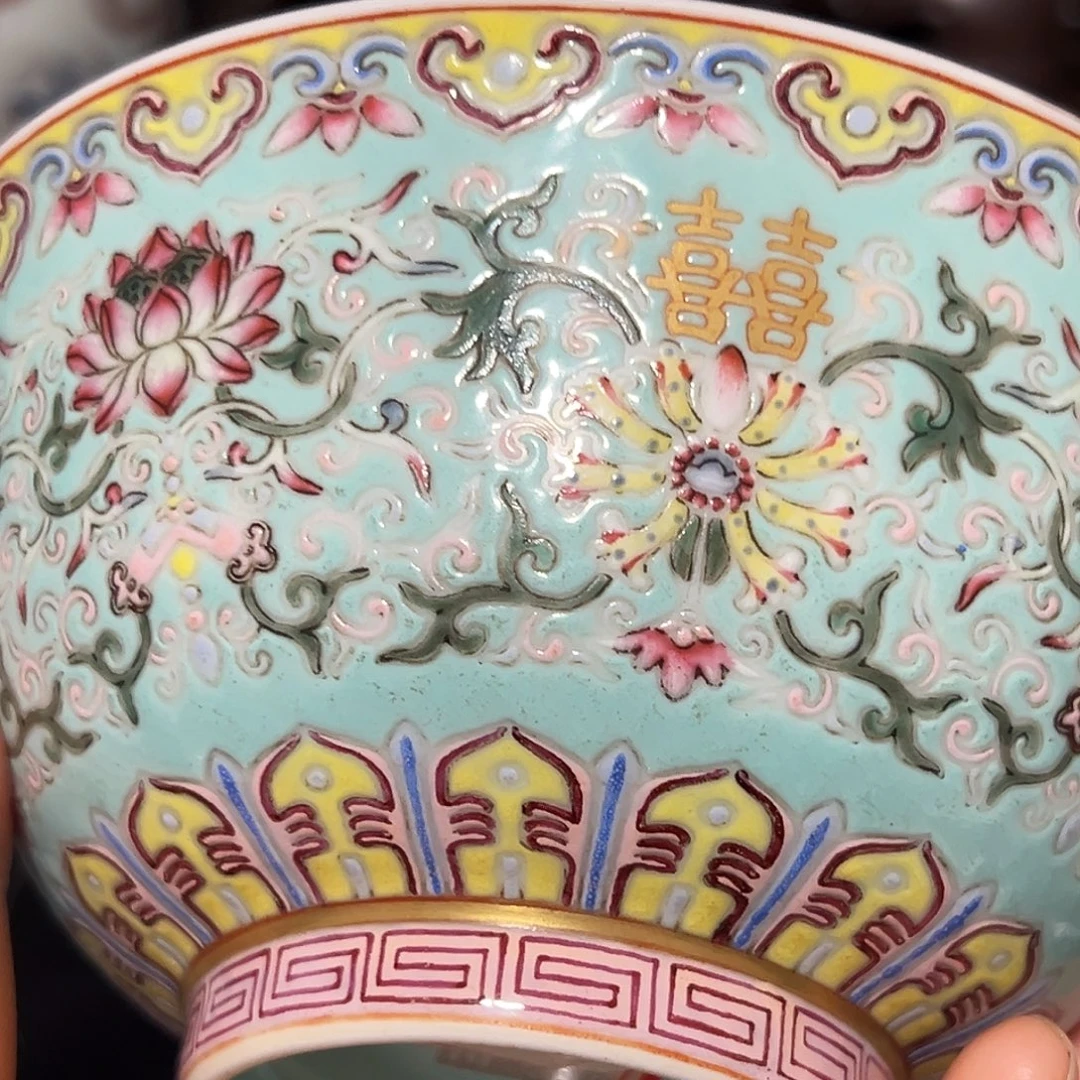 晗***爸青花瓷器粉彩瓷器