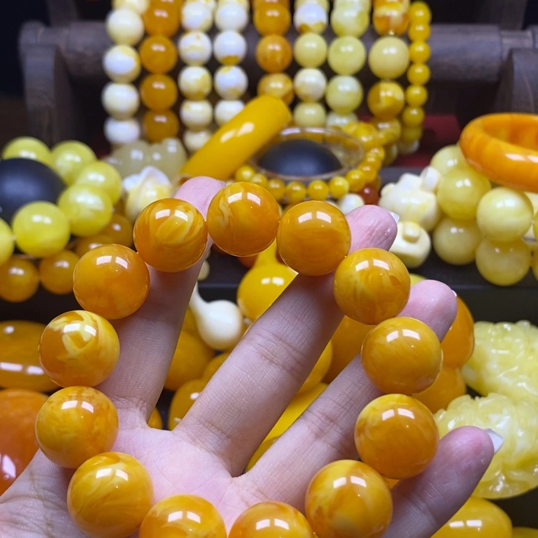 黄***仙非金属树脂老蜡手串