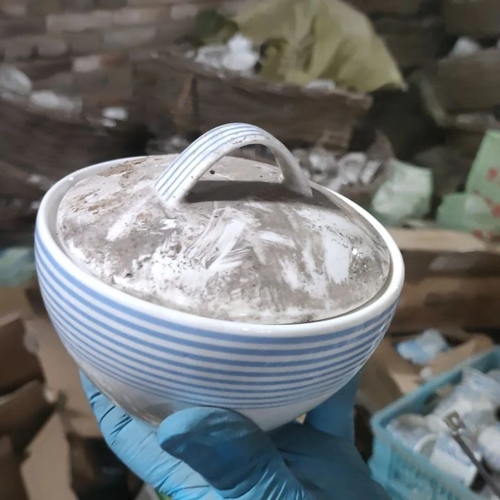 摆件陶瓷盘子碗啥都有