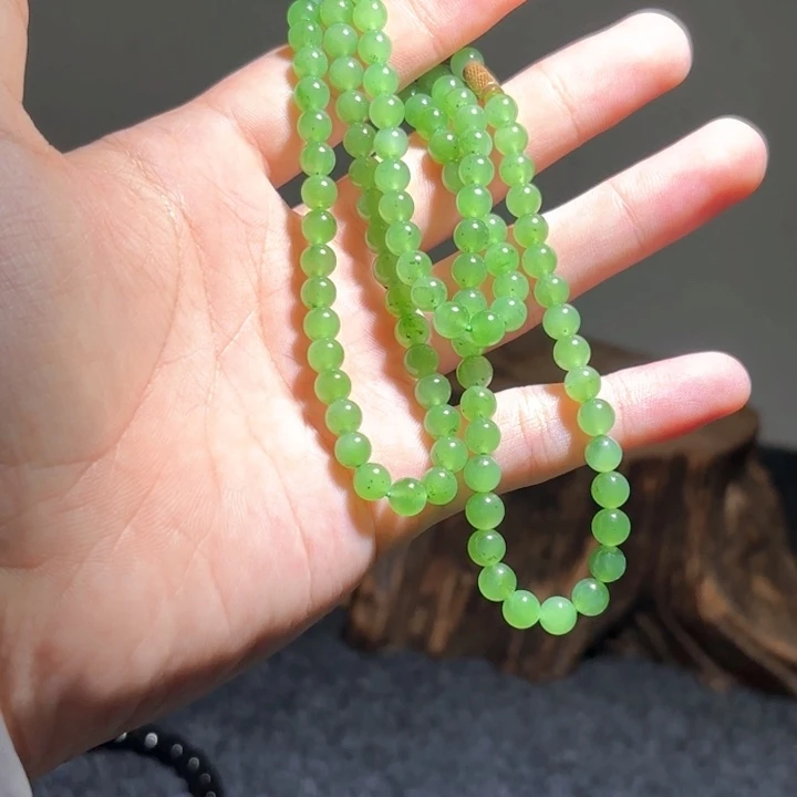 落***埃和田玉未镶嵌手链