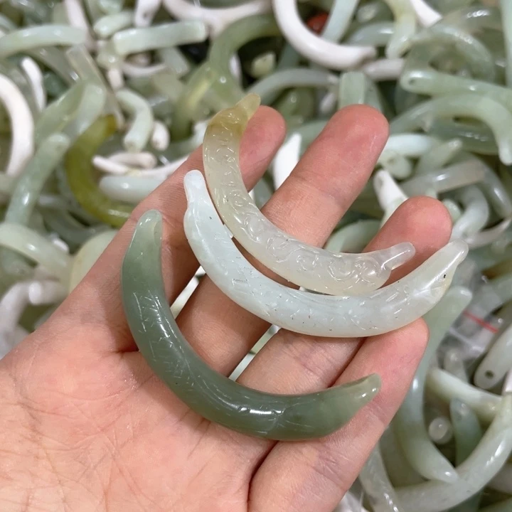 贝壳非金属3个秀玉半镯