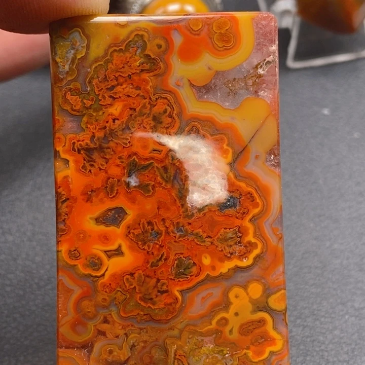 玛瑙/玉髓颈饰未镶嵌正*