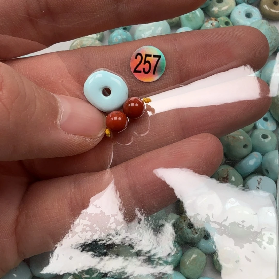 南红玛瑙未镶嵌珠宝奇石