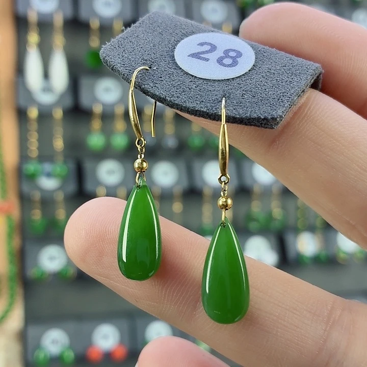 和田玉18K金镶嵌耳饰