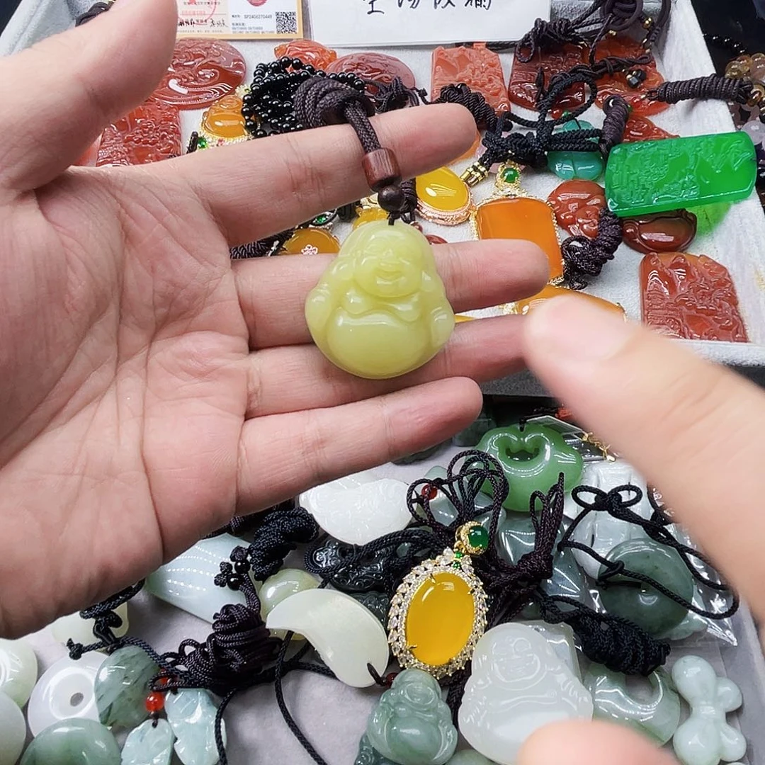 玛瑙/玉髓未镶嵌颈饰