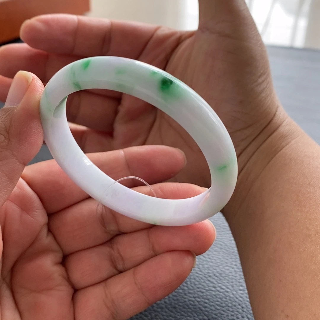 翡翠未镶嵌手镯天然翡翠手镯