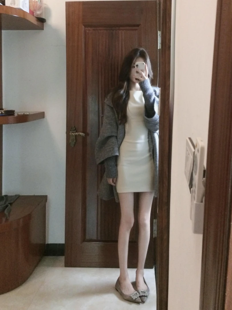 2025秋冬新款慵懒风复古气质假两件毛呢外套配显瘦包臀裙两件套女