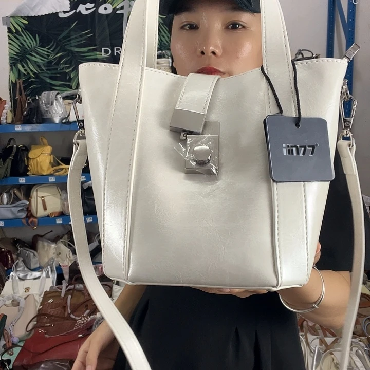 迎*考虑考虑兔哦哦快乐