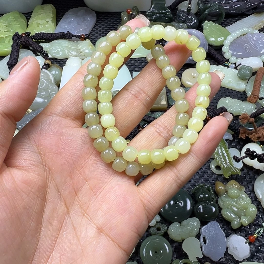 和田玉未镶嵌颈饰卡7