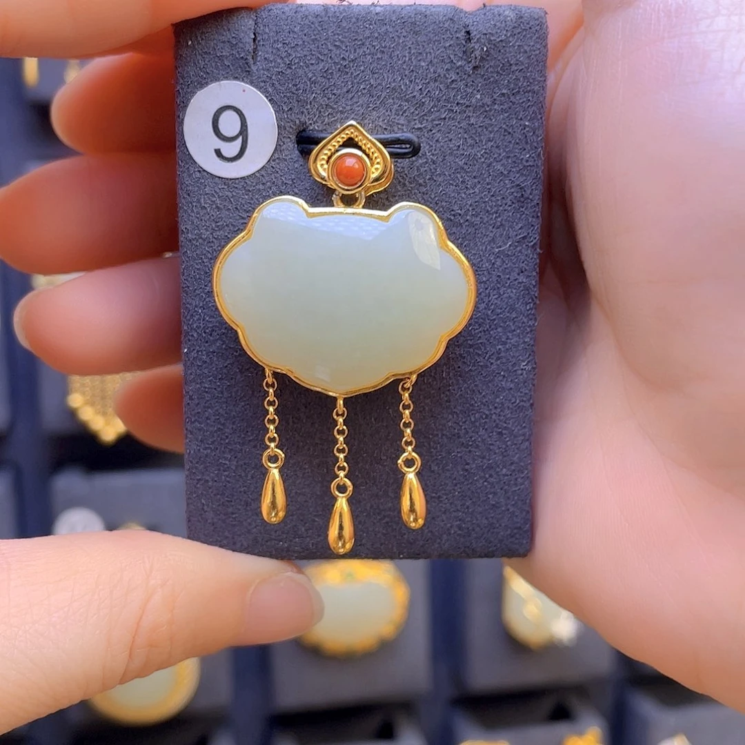 和田玉颈饰银S925镀金镶嵌