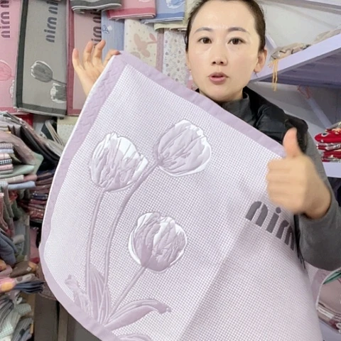 棉特价紫色郁金香