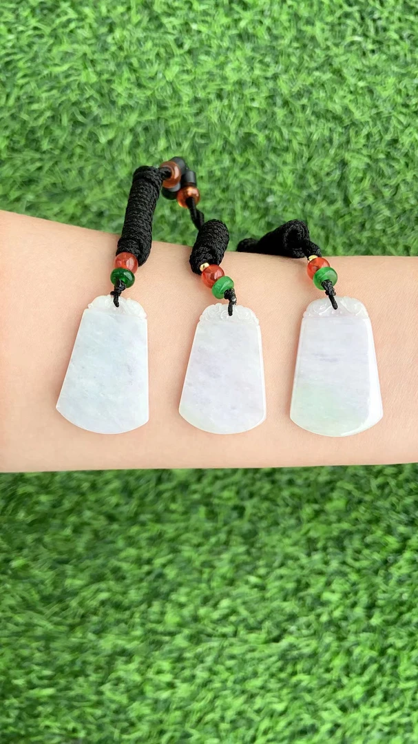 天然A货缅甸翡翠无事牌吊坠WSP02（多样性发一件）