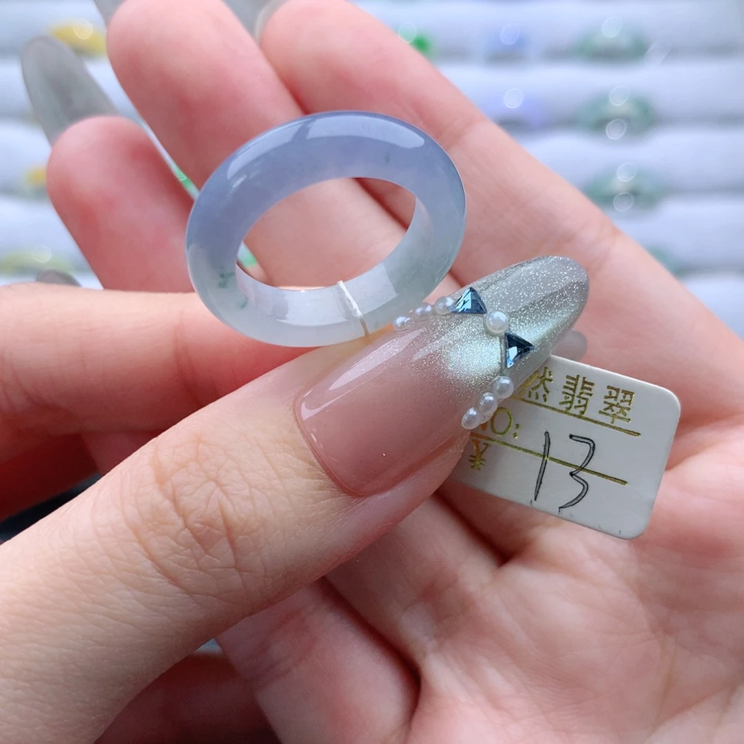 翡翠未镶嵌戒指戒指
