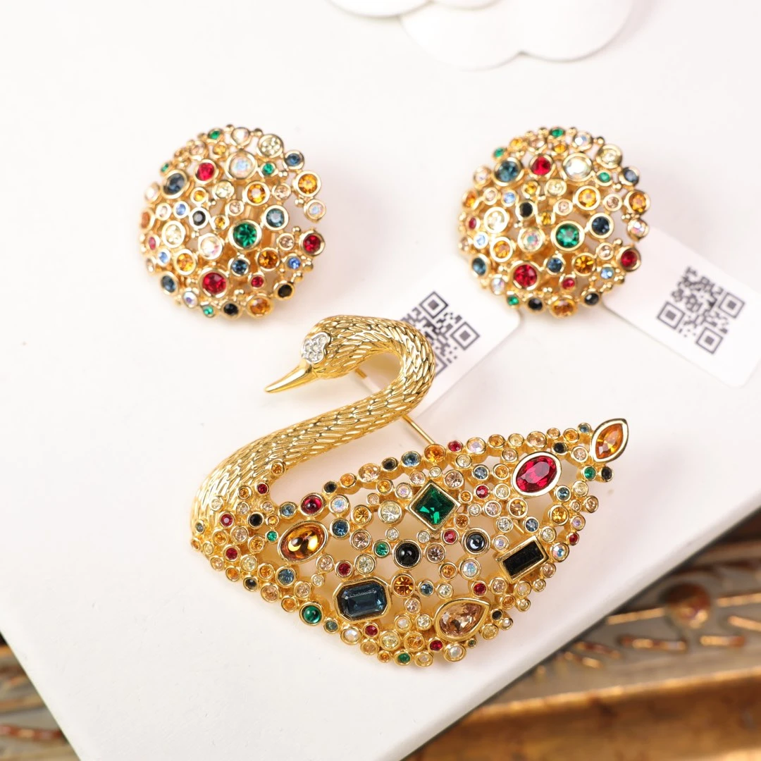 合金胸针 柚礼中古/天鹅胸针耳夹套装lh512097