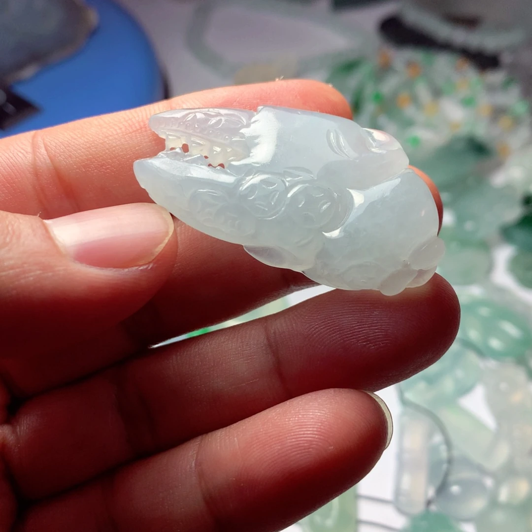定制翡翠未镶嵌?**?费用