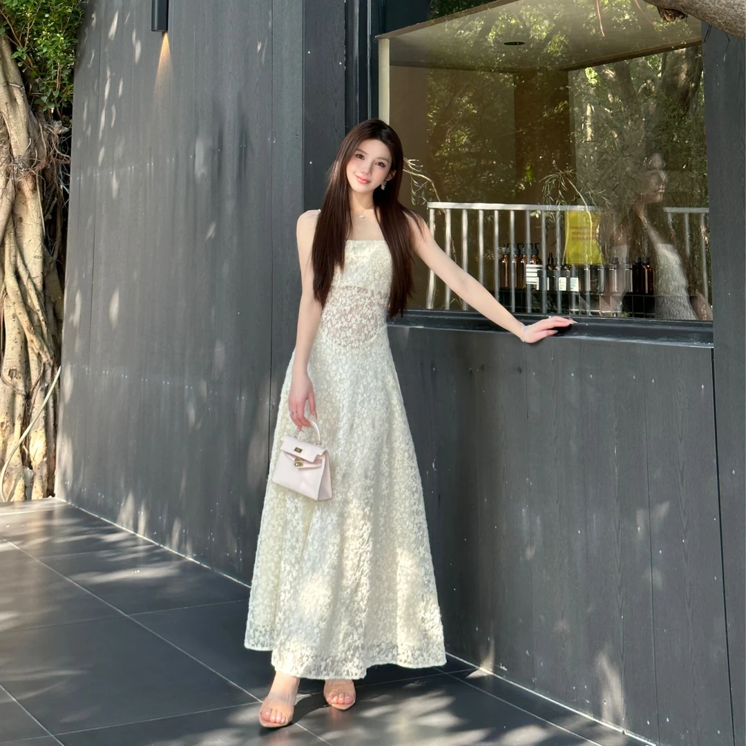 【王芯柔】无袖吊带收腰小众设计连衣裙轻奢复古蕾丝SY8016