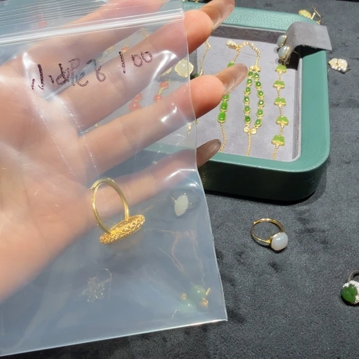 *****和田玉（碧玉）未镶嵌手链