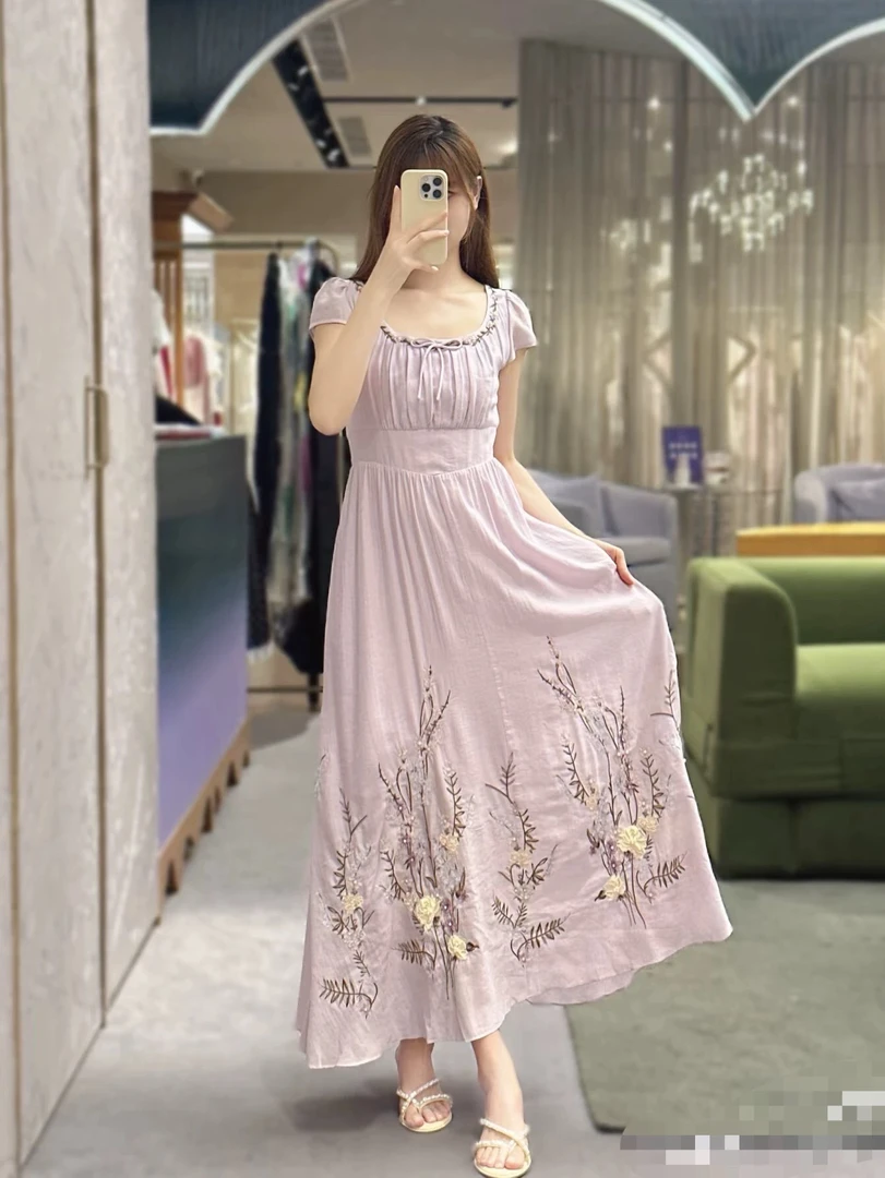 优雅度假风收腰绣花连衣裙25夏款宫廷复古裙女