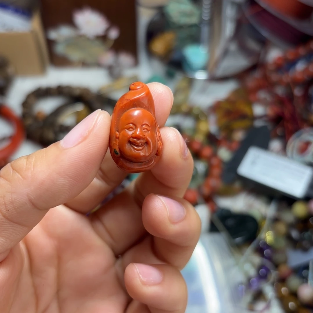 岫岩河磨玉（透闪石质玉）颈饰未镶嵌画****界