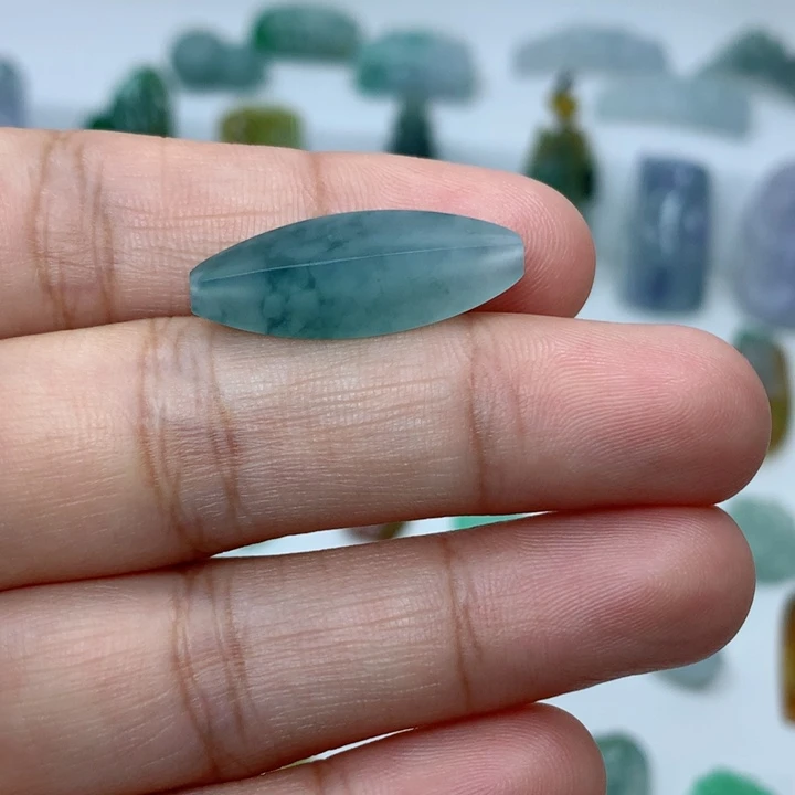 未镶嵌定制翡翠路路通