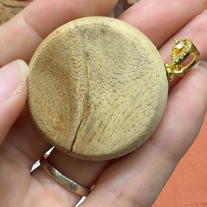 大叶紫檀（黑酸枝木类）